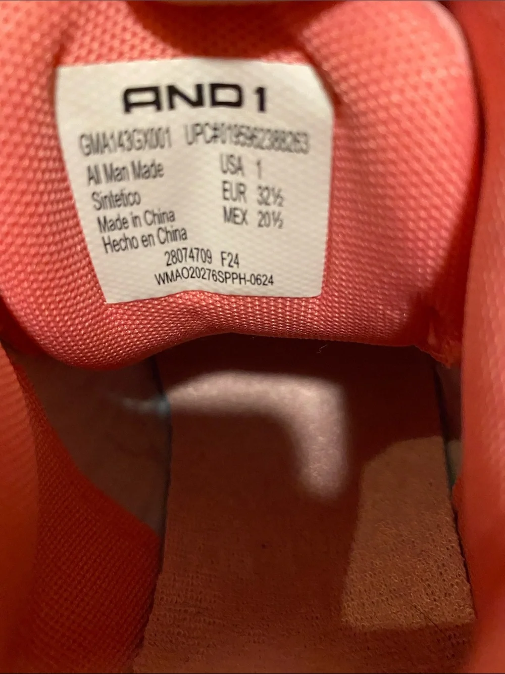 Girls AND1 sneaker size 1